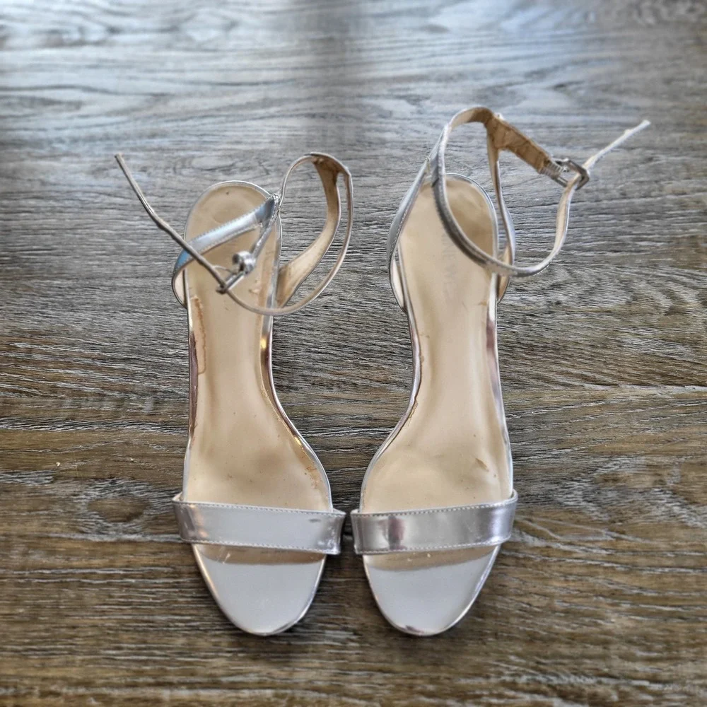 Nine West Silver Metallic Ankle Strap Stiletto Heels Sandals Women Size 8.5